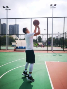 篮球训练后的总结与反思作文_2